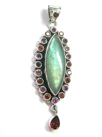 SKU 6919 - a Labradorite Pendants Jewelry Design image