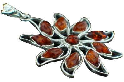 SKU 7652 - a Amber Pendants Jewelry Design image