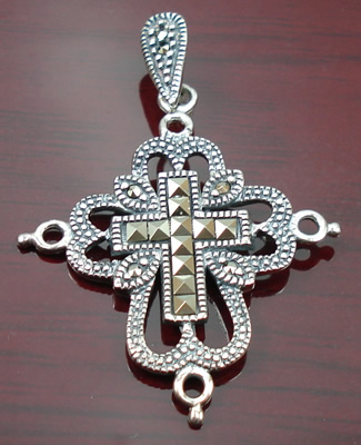 SKU 8438 - a Silver Pendants Jewelry Design image