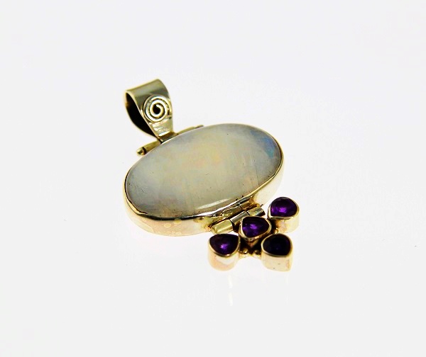 SKU 9358 - a Moonstone pendants Jewelry Design image