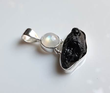 unique Moonstone Pendants Jewelry