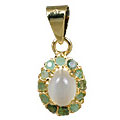 Design 10932: green,white moonstone pendants