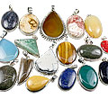 13614: Silver Setting multi-color bulk lots pendants