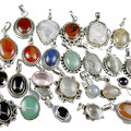 13624: Silver Setting multi-color bulk lots pendants