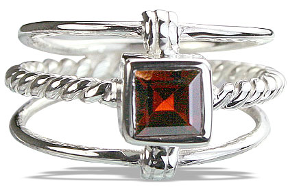 SKU 14255 - a Garnet rings Jewelry Design image