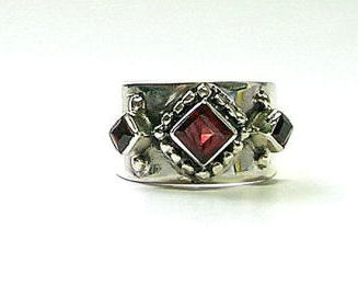 SKU 1709 - a Garnet Rings Jewelry Design image