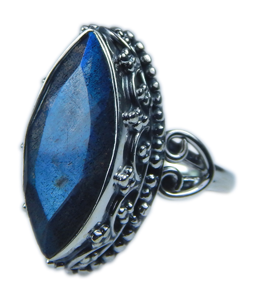 SKU 21577 - a Labradorite Rings Jewelry Design image