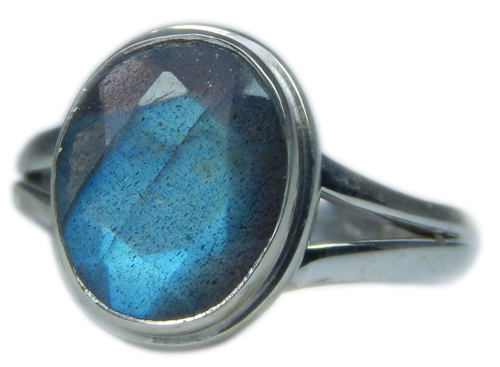 SKU 21596 - a Labradorite Rings Jewelry Design image