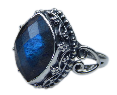 SKU 21598 - a Labradorite Rings Jewelry Design image