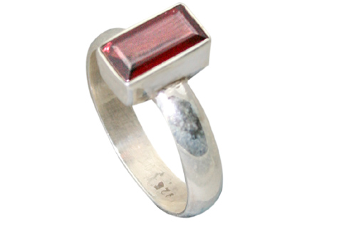 SKU 9189 - a Garnet rings Jewelry Design image