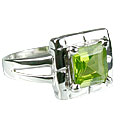 peridot rings