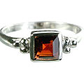 Design 14343: red garnet stack rings